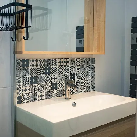 L'atelier - Triplex Moderne Et Industriel En Centre-ville * פואטייה
